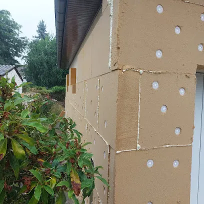 Image de Couleurs Pyrénées Habitat(Boisson & Pelegry )-Entreprise RGE: Isolation thermique par l’extérieur ,ravalement ,peinture.